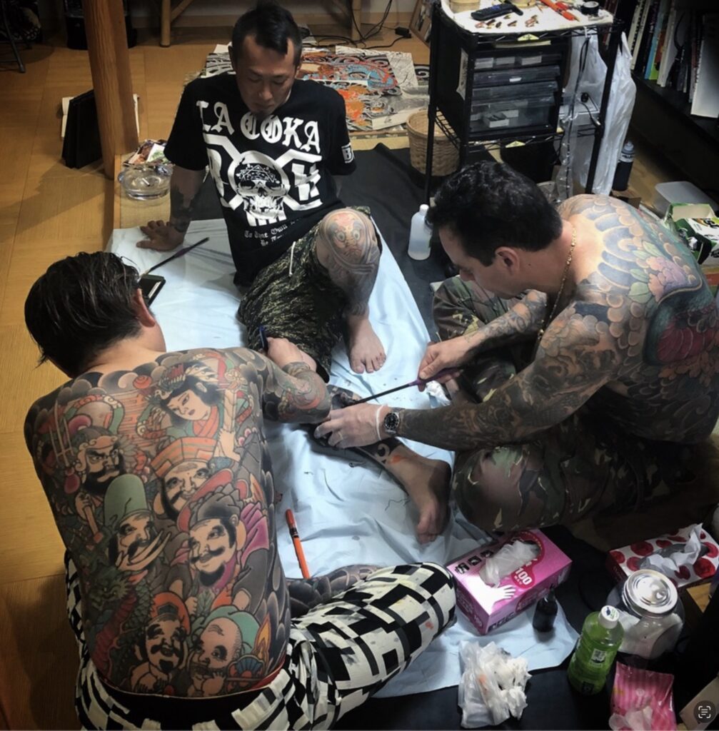 What Is Tebori Irezumi? Japanese Tattooing Done By Hand 2 tebori in Gifu with horikashi